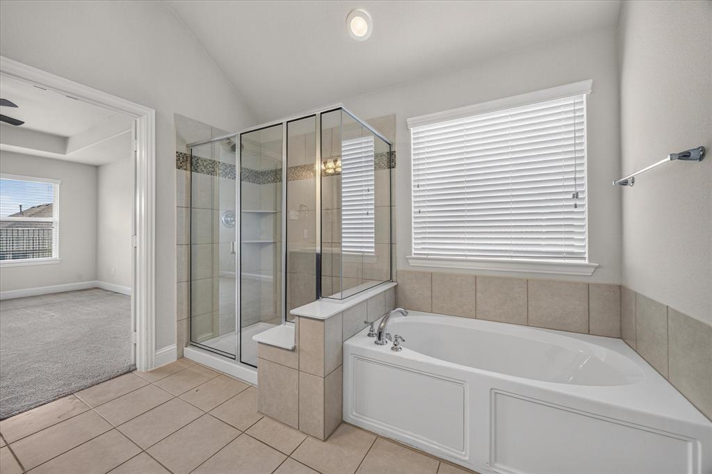 601 England Street, Fate, TX 75189