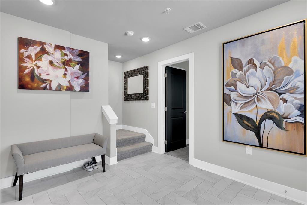 Large Foyer and a Second Primary Suite on the ground floor