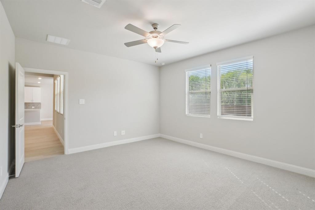 Photo is not of the actual home, but is an inspirational photo of builder’s model home and may depict options, furnishings, and/or decorator features that are not included.