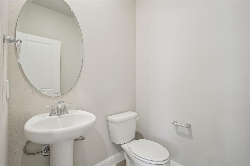 Photo is not of the actual home, but is an inspirational photo of builder’s model home and may depict options, furnishings, and/or decorator features that are not included.