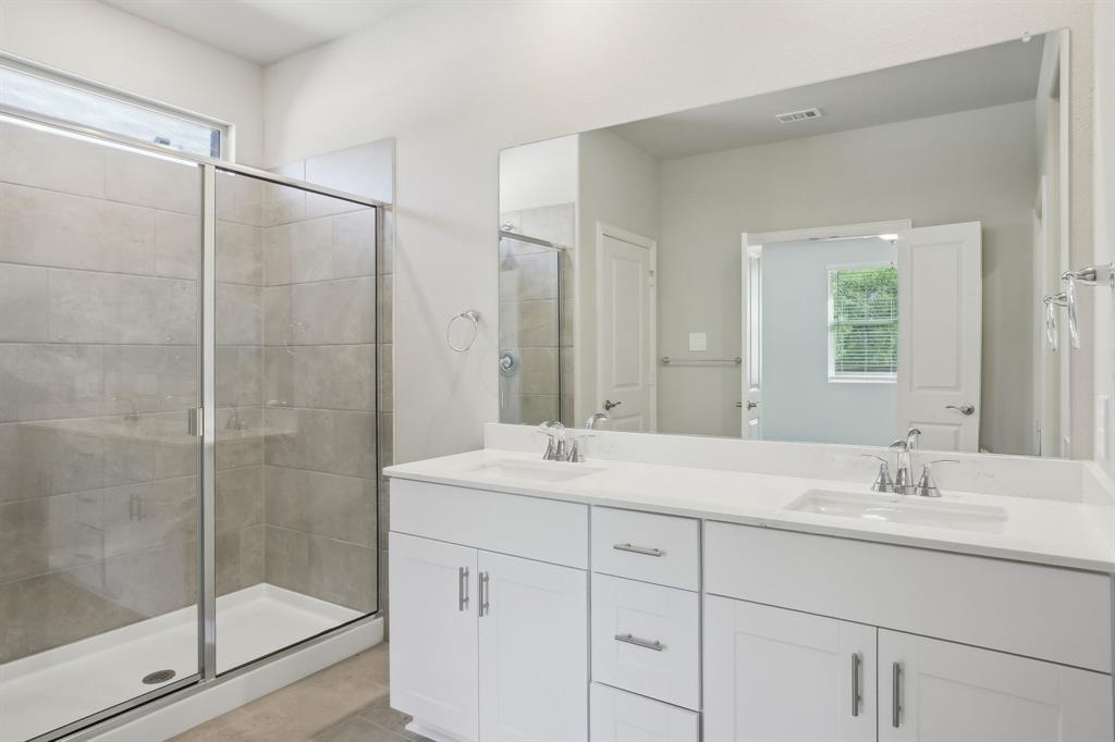 Photo is not of the actual home, but is an inspirational photo of builder’s model home and may depict options, furnishings, and/or decorator features that are not included.