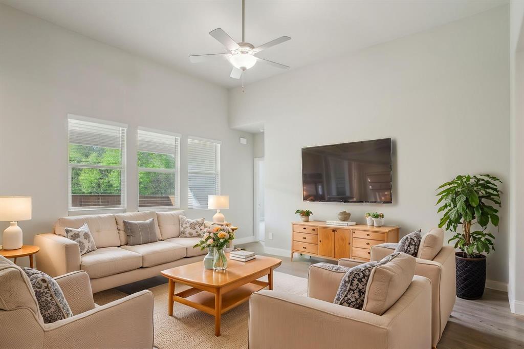 Photo is not of the actual home, but is an inspirational photo of builder’s model home and may depict options, furnishings, and/or decorator features that are not included.