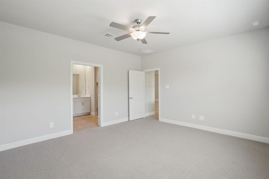 Photo is not of the actual home, but is an inspirational photo of builder’s model home and may depict options, furnishings, and/or decorator features that are not included.