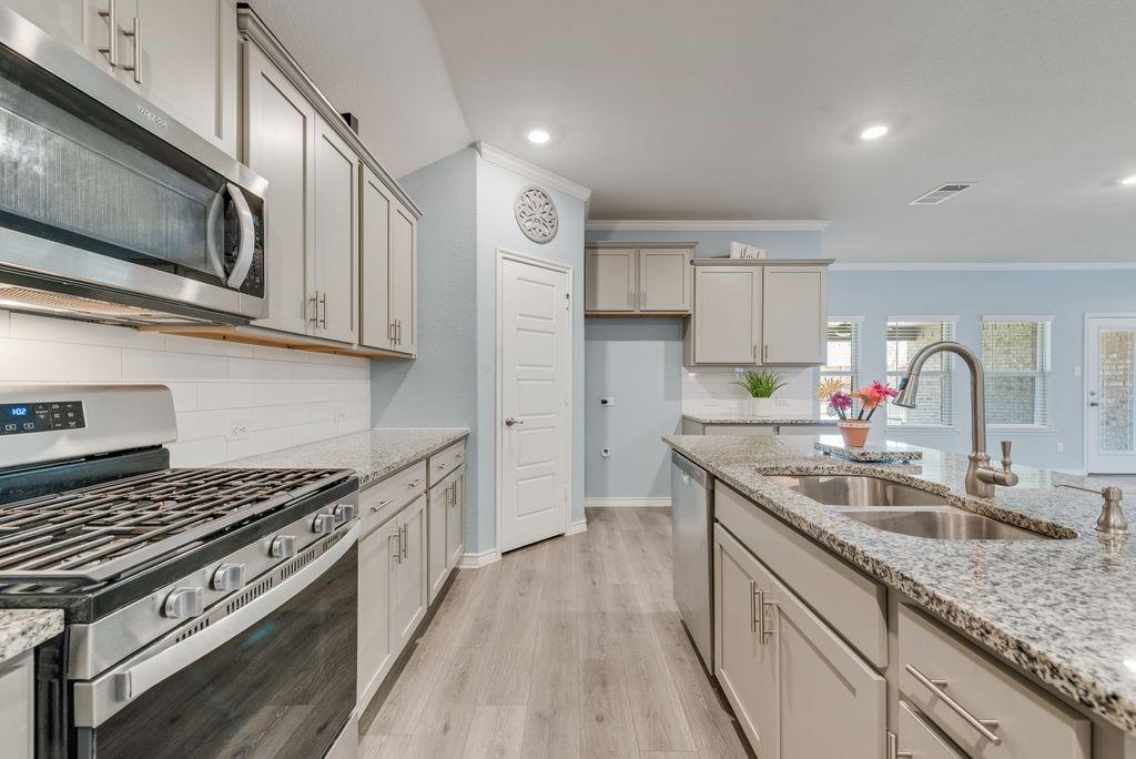 Fabulous Gas Range -