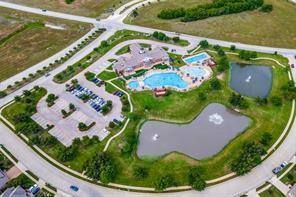 Williamsburg HOA Amenities