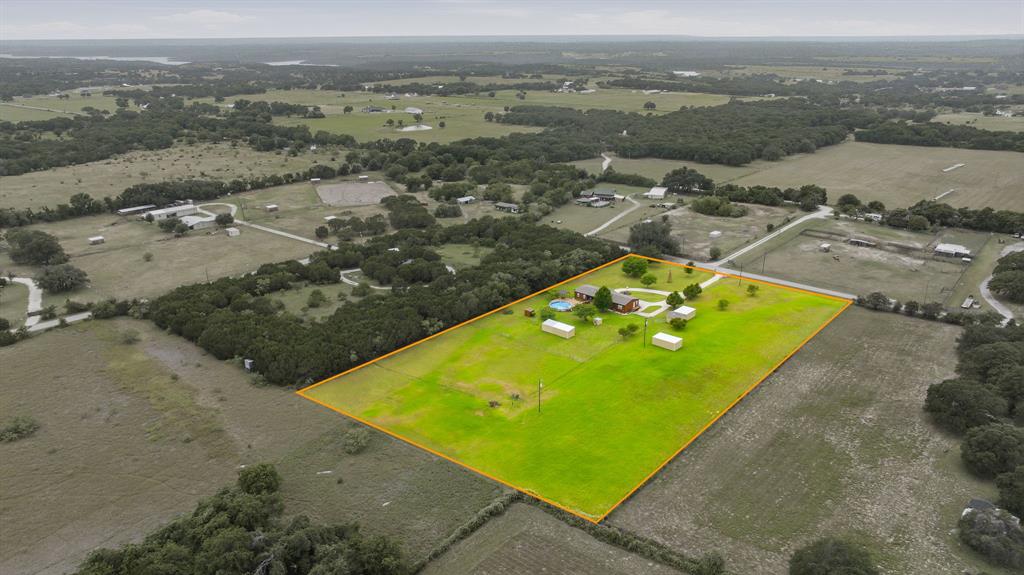 2914 Oak Court, Granbury, TX 76048