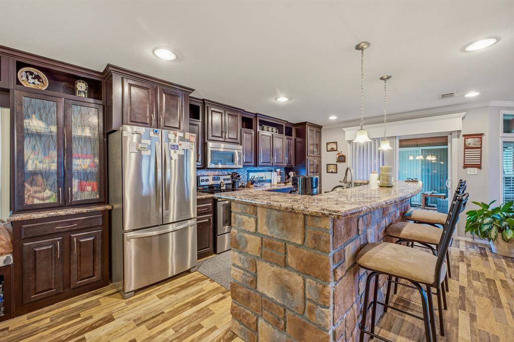 2914 Oak Court, Granbury, TX 76048