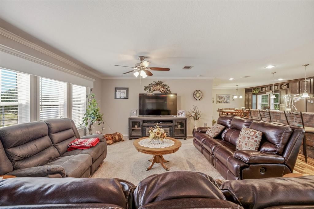 2914 Oak Court, Granbury, TX 76048