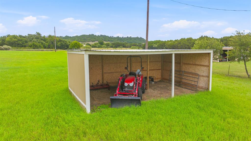 2914 Oak Court, Granbury, TX 76048