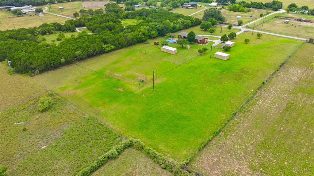 2914 Oak Court, Granbury, TX 76048