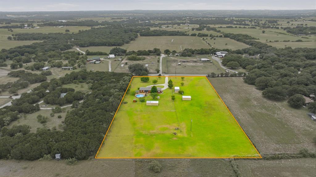 2914 Oak Court, Granbury, TX 76048