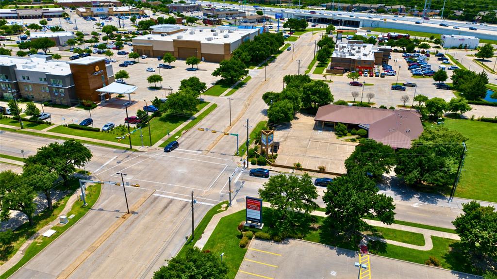 4821 Saturn Road, Garland, TX 75041 4821 Saturn Road, Garland, TX 75041