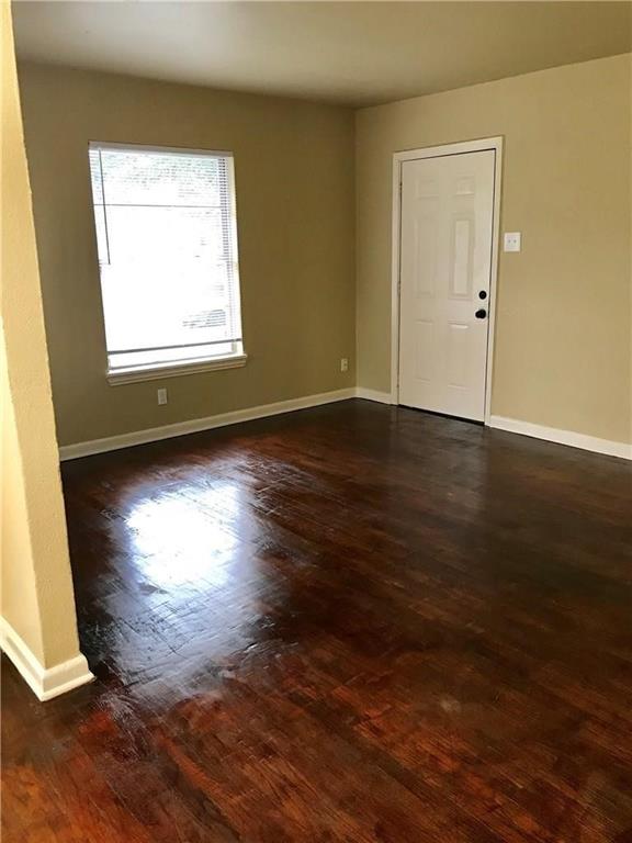 932 Harlandale Avenue, #932, Dallas, TX 75216