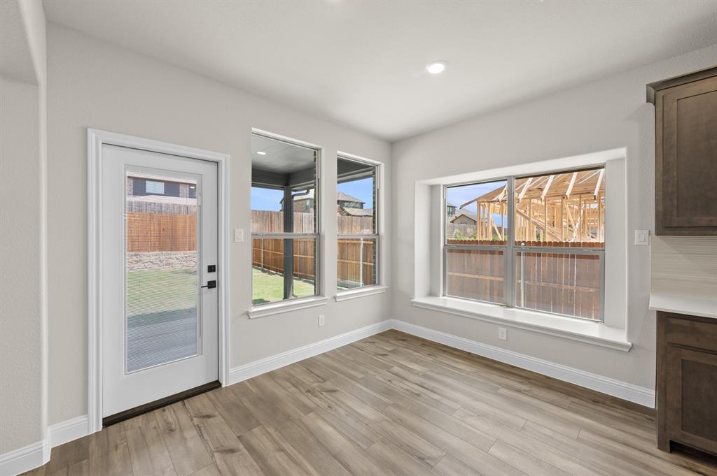DFW-Redden Farms-Concept 3135-404 Brahman Lane-Breakfast nook-Risewell Homes