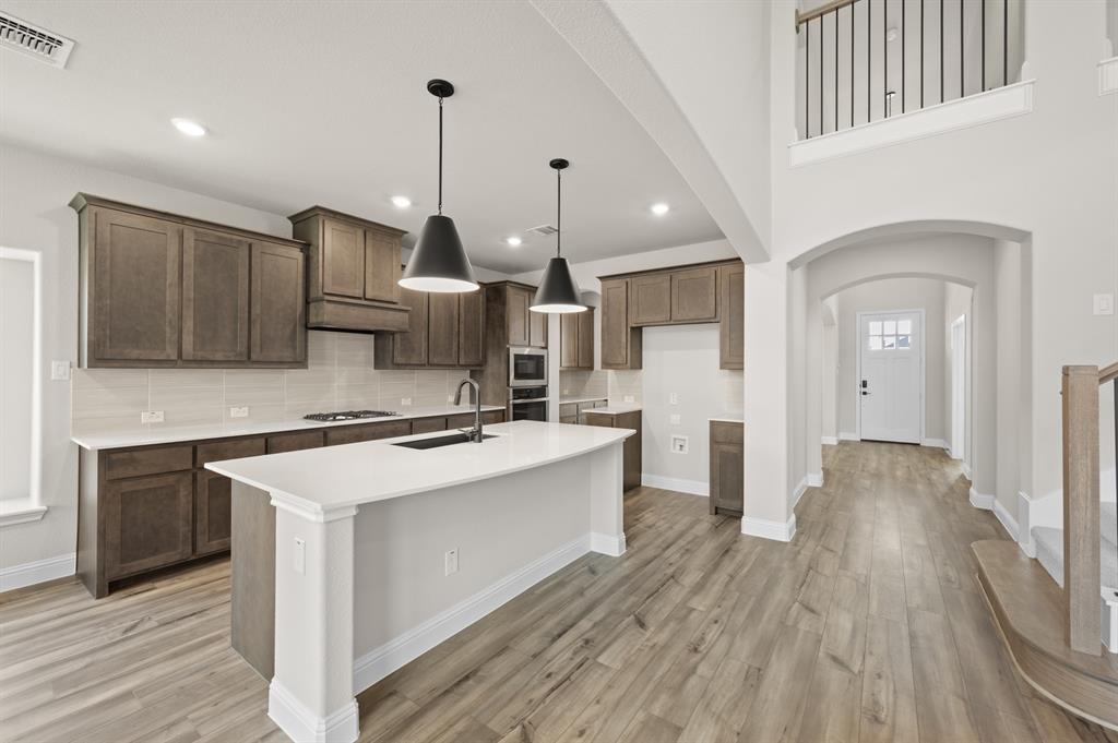 DFW-Redden Farms-Concept 3135-404 Brahman Lane-Kitchen-Risewell Homes