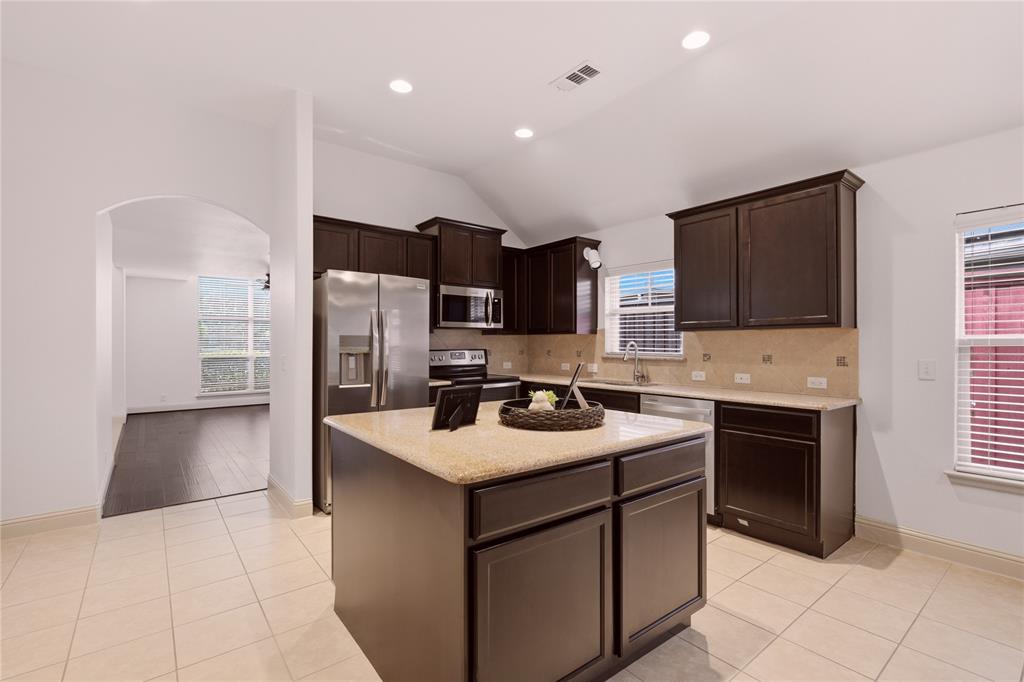3030 Whispering Pine Boulevard, Melissa, TX 75454