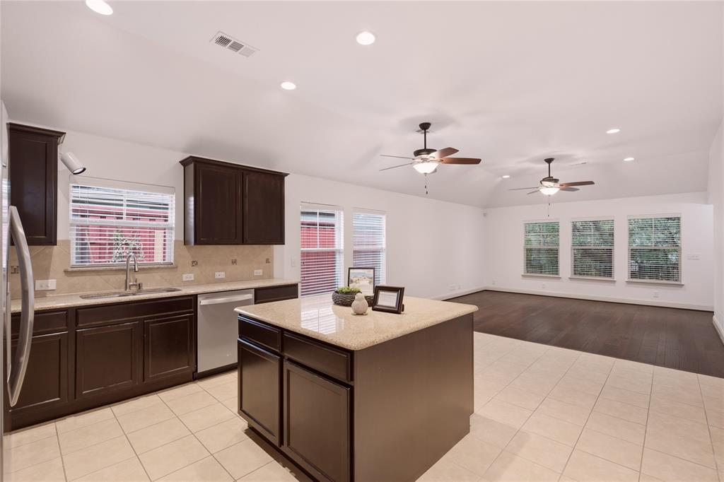 3030 Whispering Pine Boulevard, Melissa, TX 75454