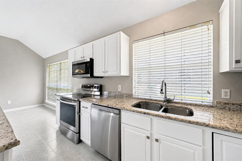 2713 Planetree Drive, Rowlett, TX 75089