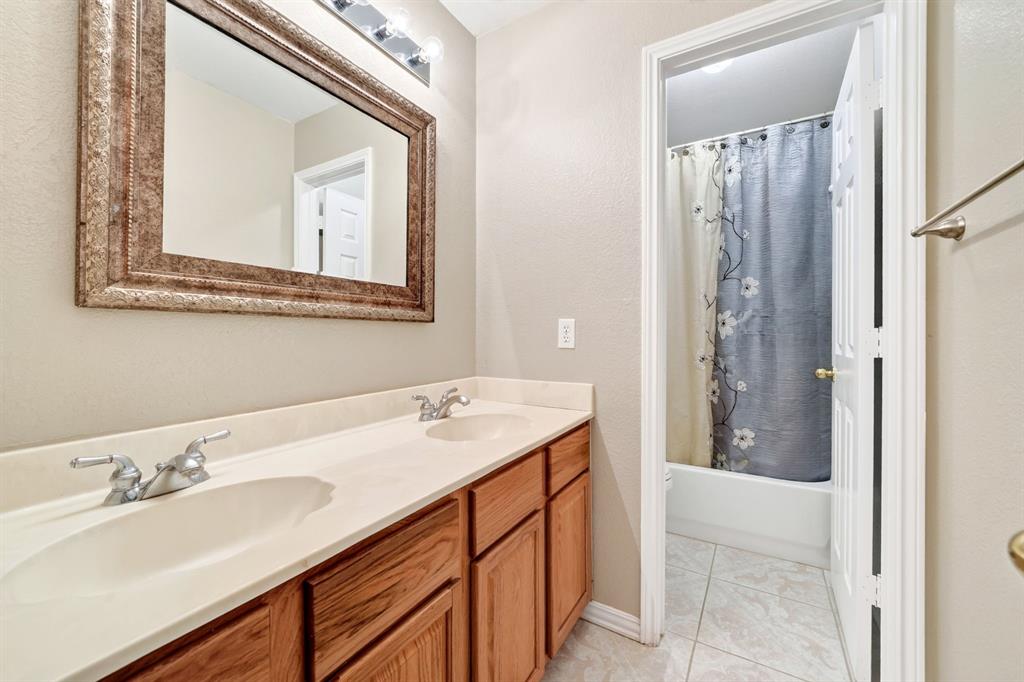 2713 Planetree Drive, Rowlett, TX 75089