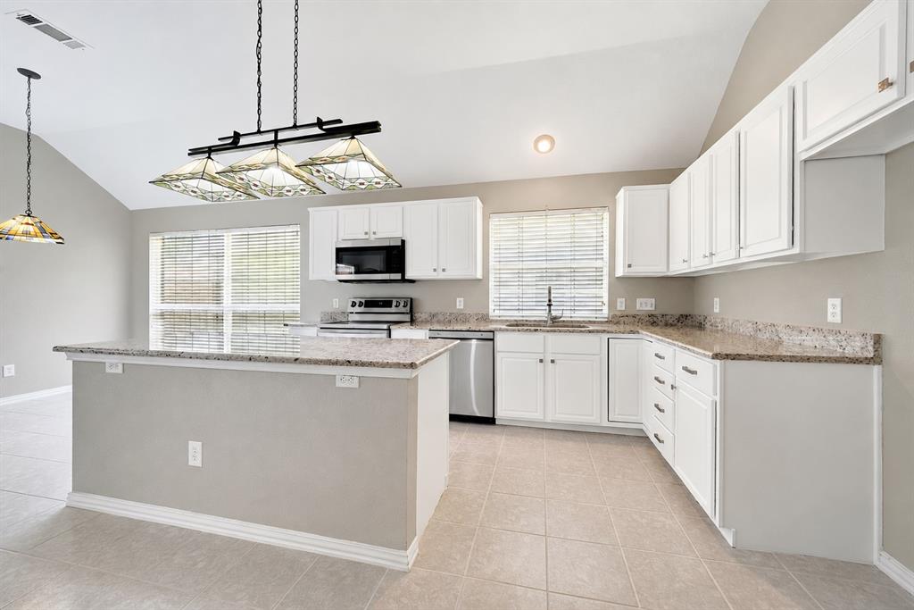 2713 Planetree Drive, Rowlett, TX 75089