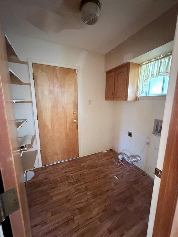 3811 Laurel Canyon Drive, Dallas, TX 75233 3811 Laurel Canyon Drive, Dallas, TX 75233
