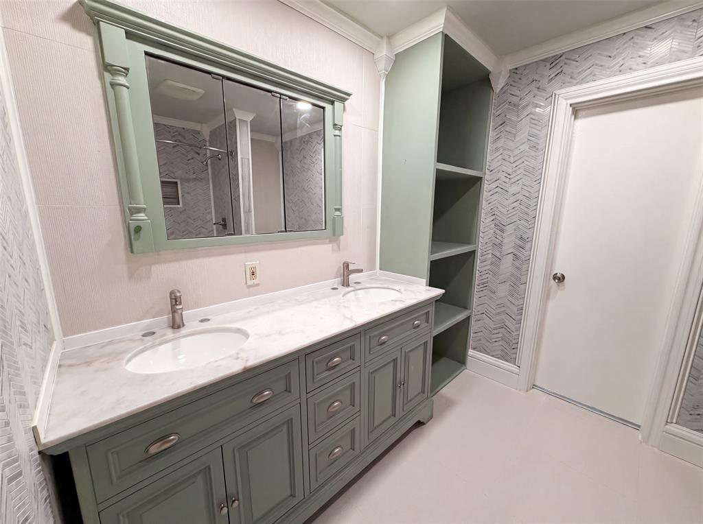 3423 Willow Crest Lane, Dallas, TX 75233