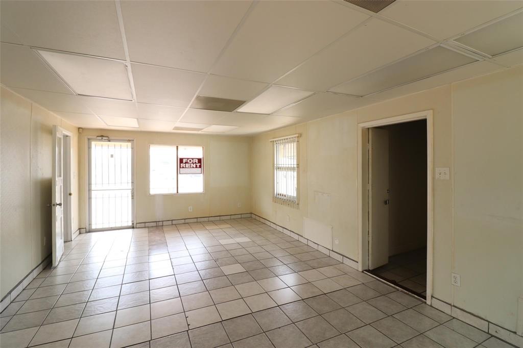 8039 Ferguson Road, Dallas, TX 75228 8039 Ferguson Road, Dallas, TX 75228