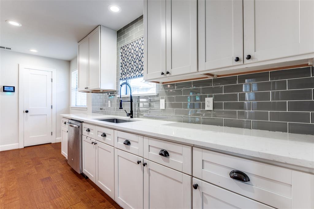 8647 Langdale Circle, Dallas, TX 75238