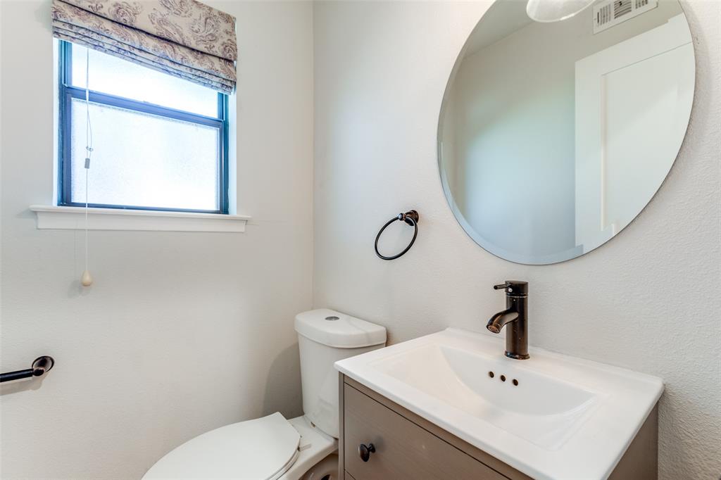 8647 Langdale Circle, Dallas, TX 75238