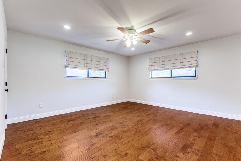 8647 Langdale Circle, Dallas, TX 75238