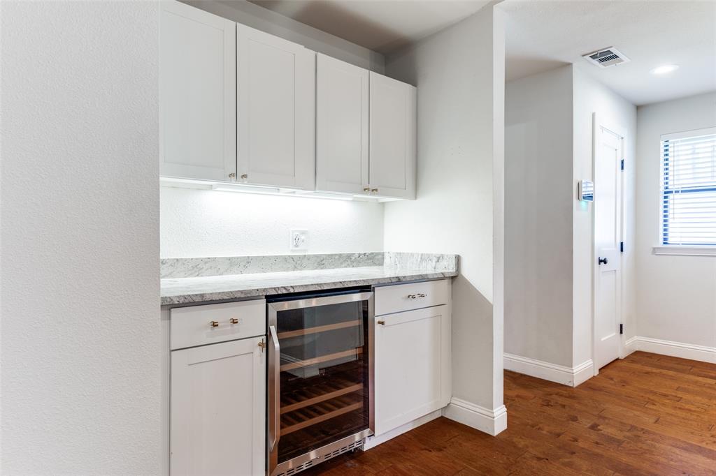 8647 Langdale Circle, Dallas, TX 75238