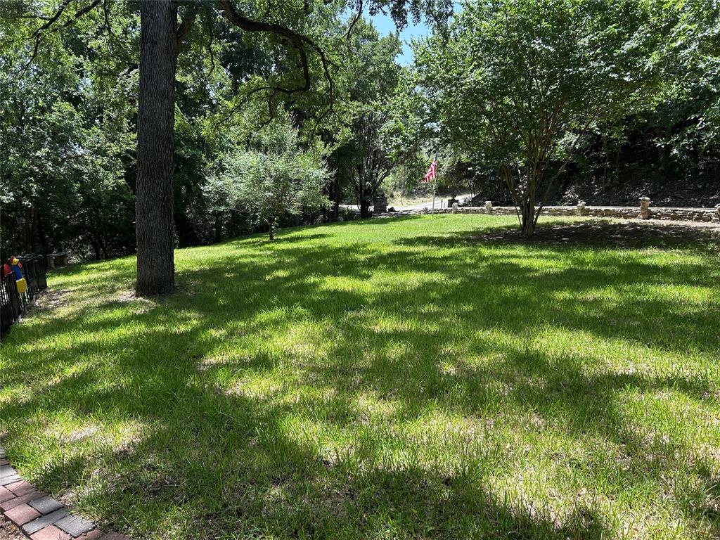 2546 Rockcliff Court, Granbury, TX 76048