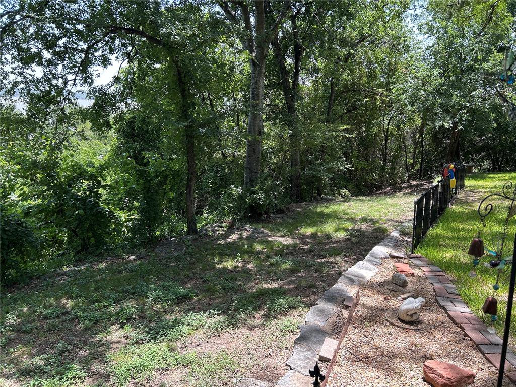2546 Rockcliff Court, Granbury, TX 76048