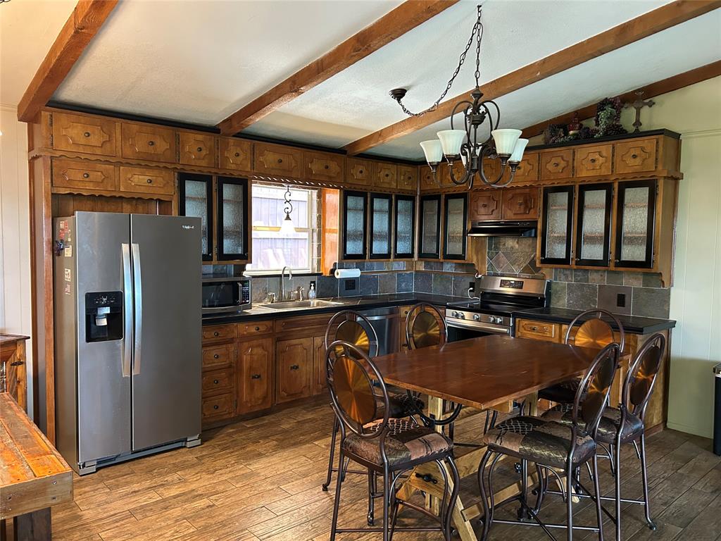 2546 Rockcliff Court, Granbury, TX 76048