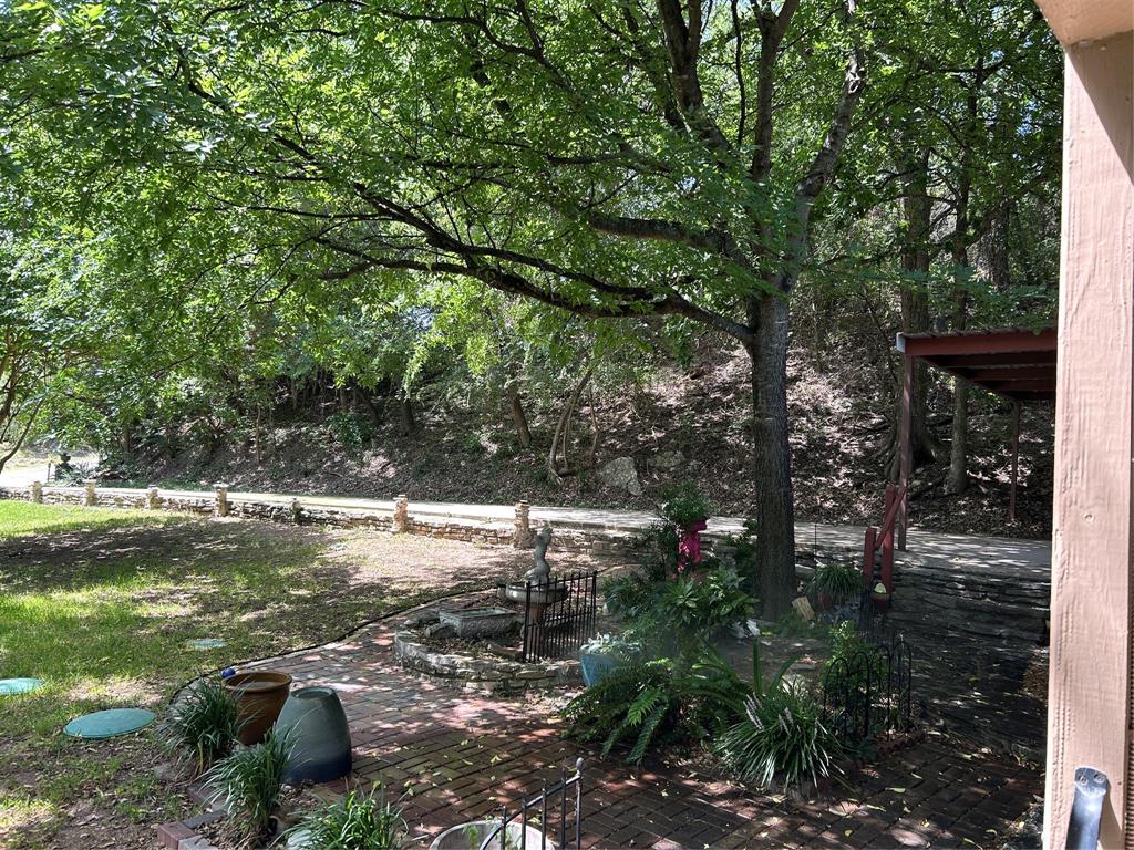 2546 Rockcliff Court, Granbury, TX 76048