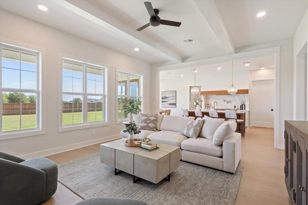 931 Fawn Drive, McGregor, TX 76657