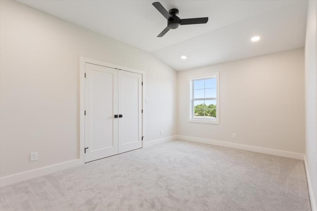 931 Fawn Drive, McGregor, TX 76657