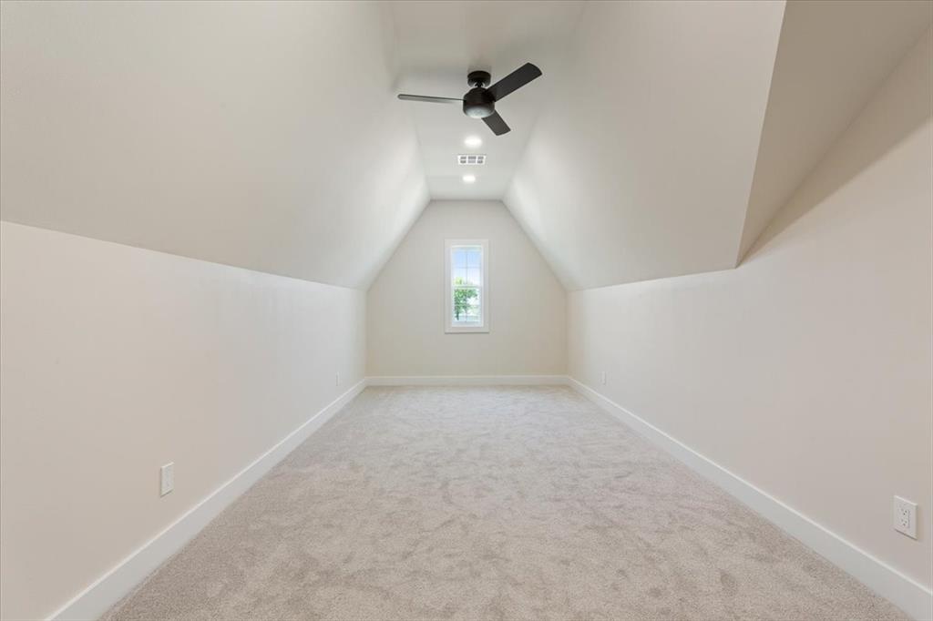 931 Fawn Drive, McGregor, TX 76657