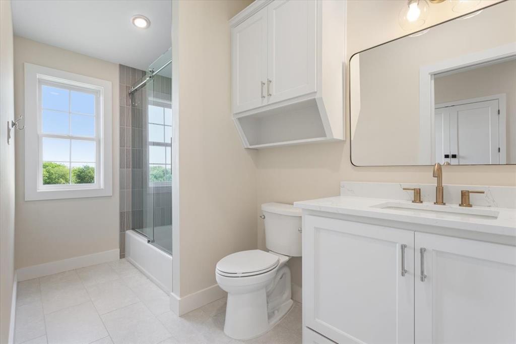 931 Fawn Drive, McGregor, TX 76657