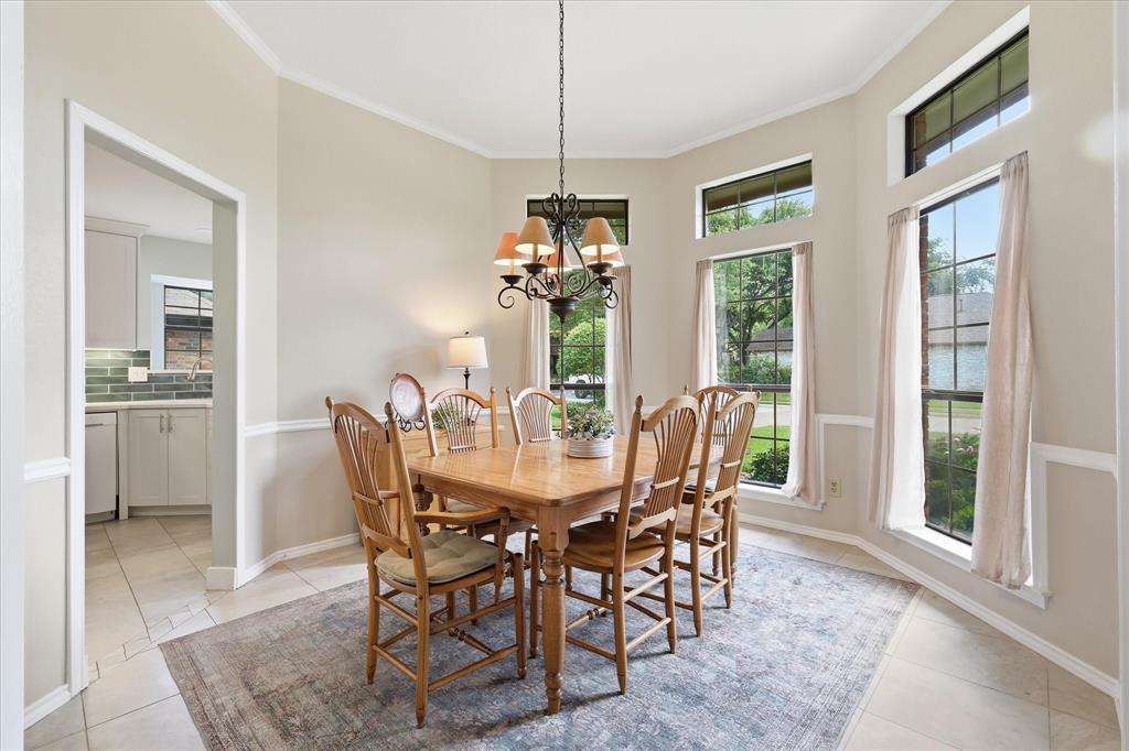 Dining room was recently retextured and Painted a warm neutral.