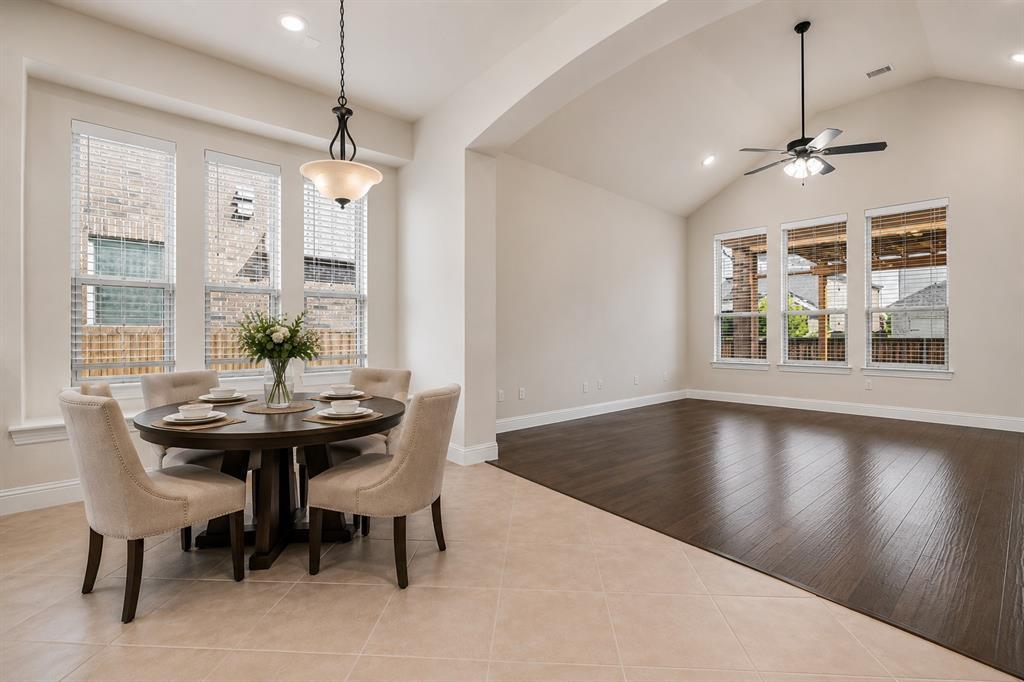Staged Breakfast Area