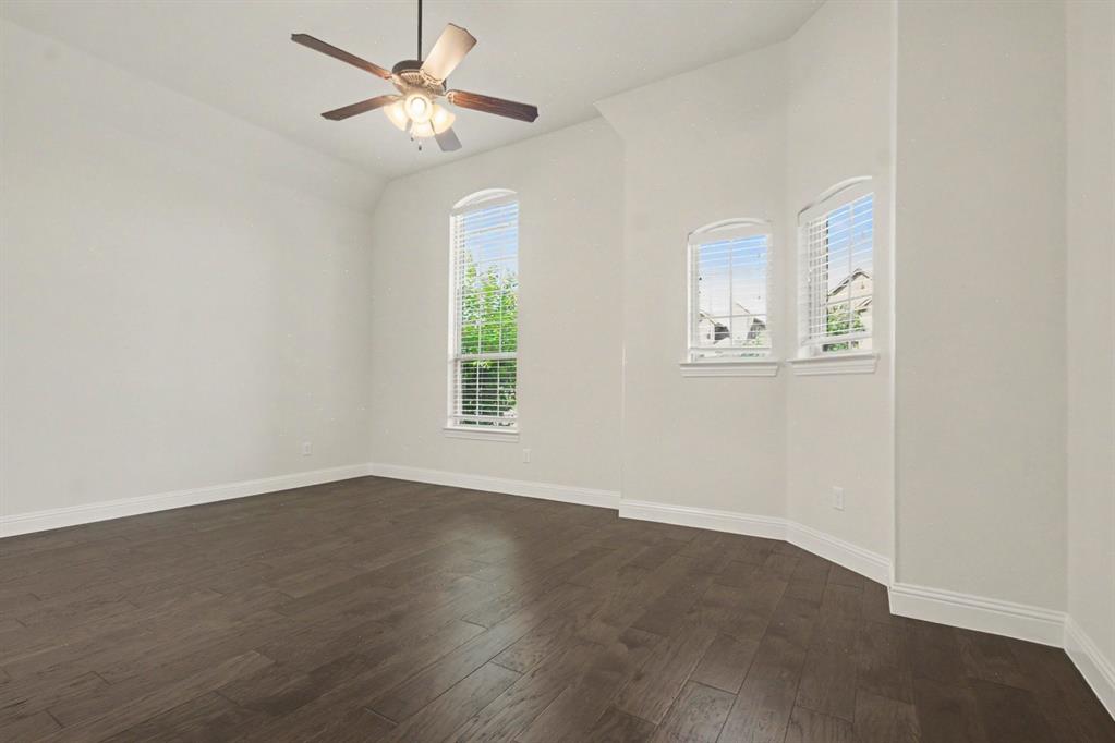 Neutral Colors and hardwoods