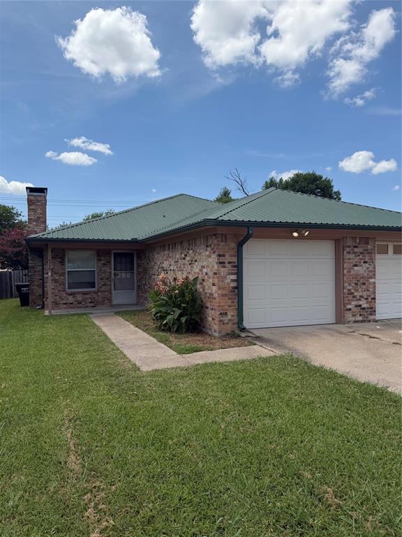 6506 Sayle Street, #B, Greenville, TX 75402