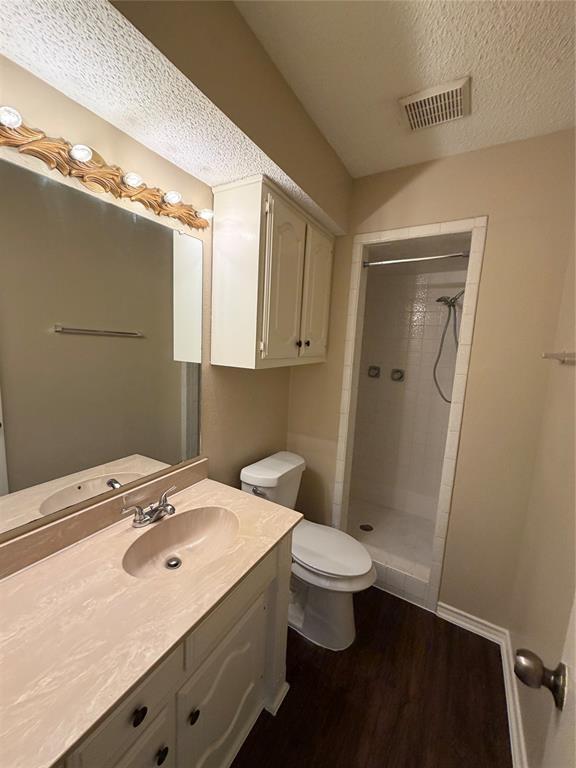 6506 Sayle Street, #B, Greenville, TX 75402