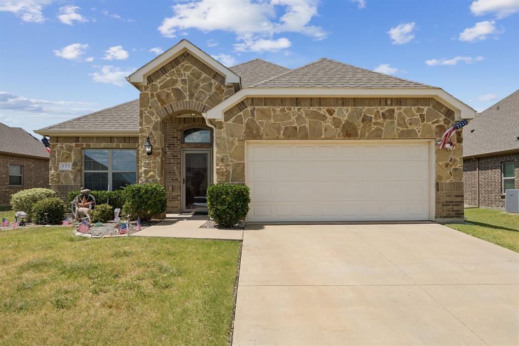 333 Pecos Drive, Crandall, TX 75114 333 Pecos Drive, Crandall, TX 75114