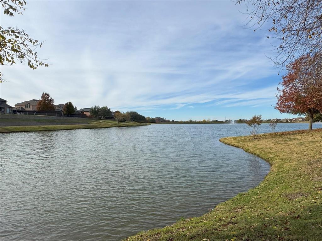 716 Monarch Lane, Celina, TX 75009