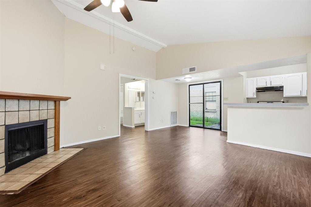 3048 Navarro Lane, Grand Prairie, TX 75052