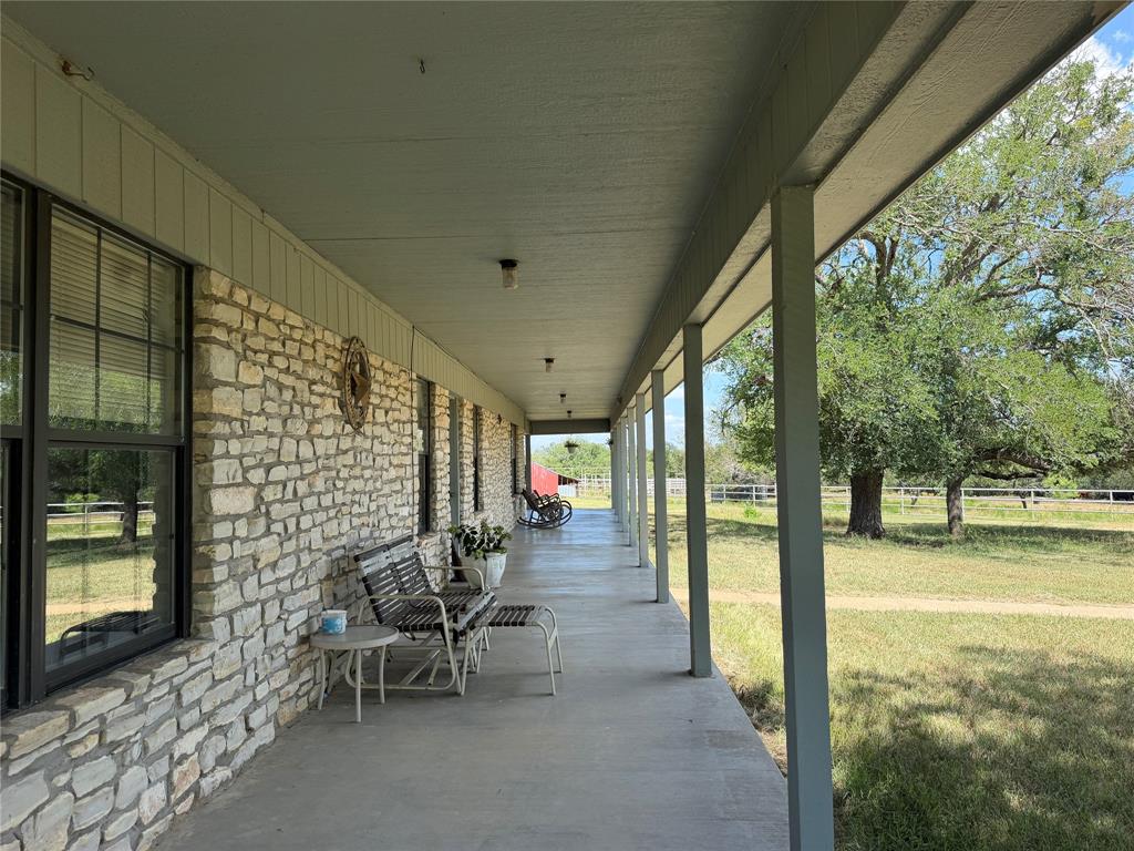 10047 E State Highway 36, Jonesboro, TX 76538