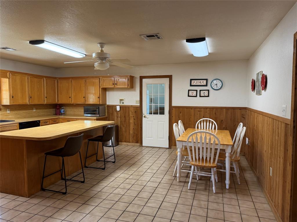 10047 E State Highway 36, Jonesboro, TX 76538