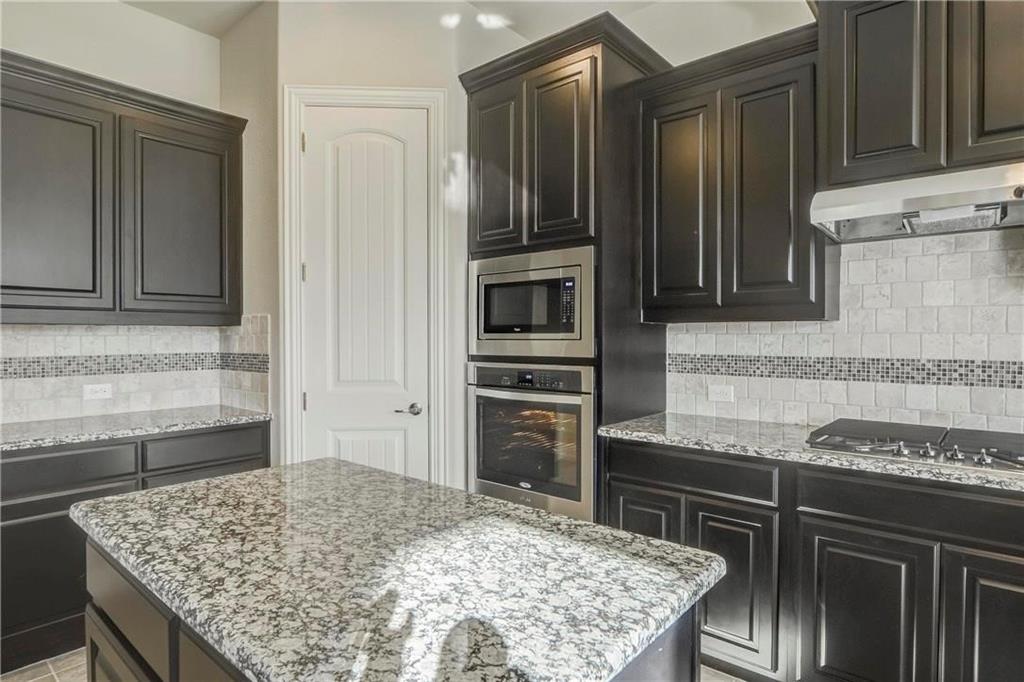 7592 Plowman Lane, Frisco, TX 75035 7592 Plowman Lane, Frisco, TX 75035